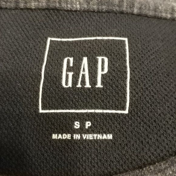 NWT GAP Sweater (Size S) - Picture 3 of 4